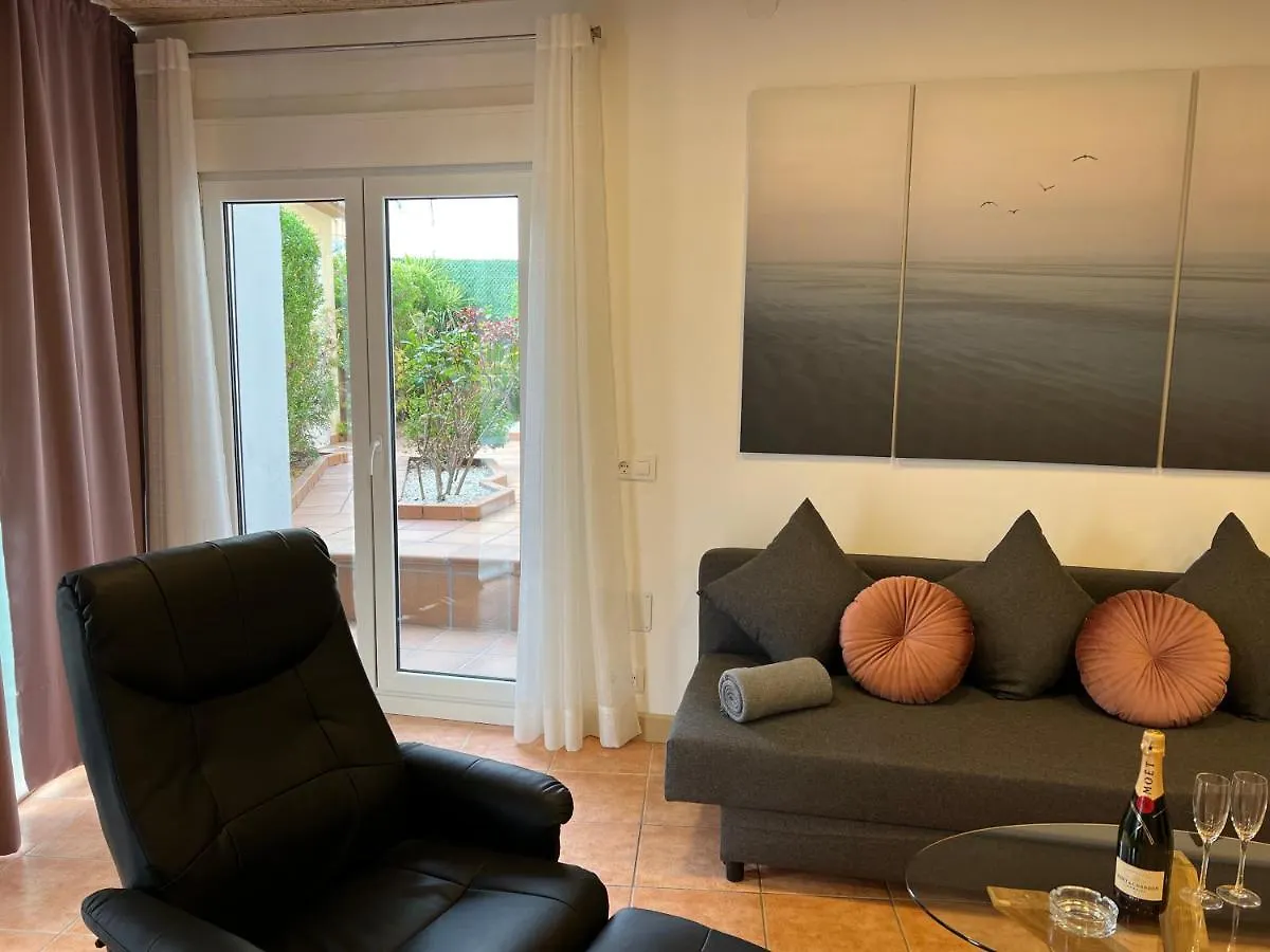 Nurimar Loft -Aire Acondicionado Free Apartment L'Escala Spain